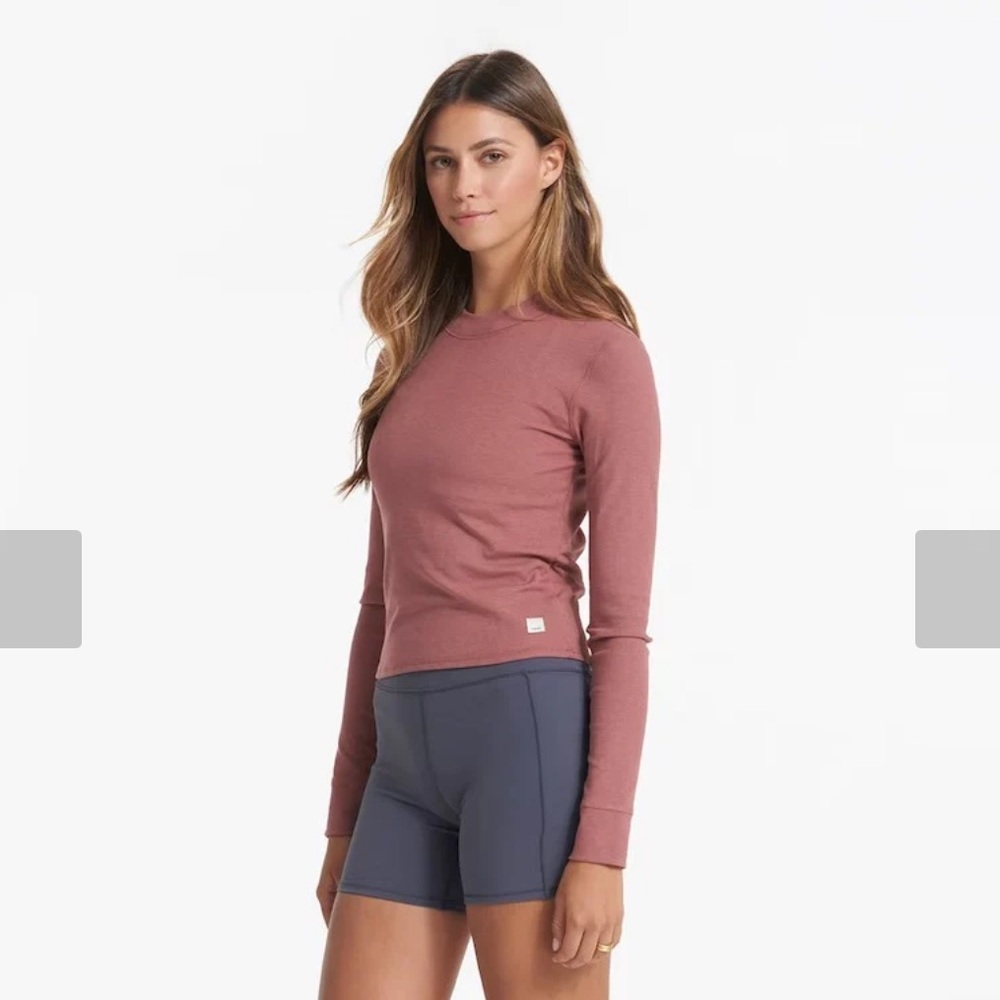 Vuori Womens Shirt Long-Sleeve Mudra Fitted Tee